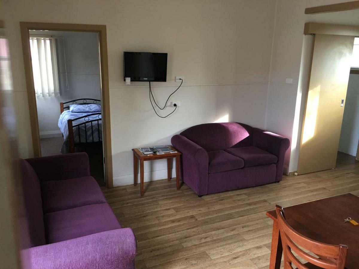 Kickback Cottages Лейкс Ентранс Екстериор снимка